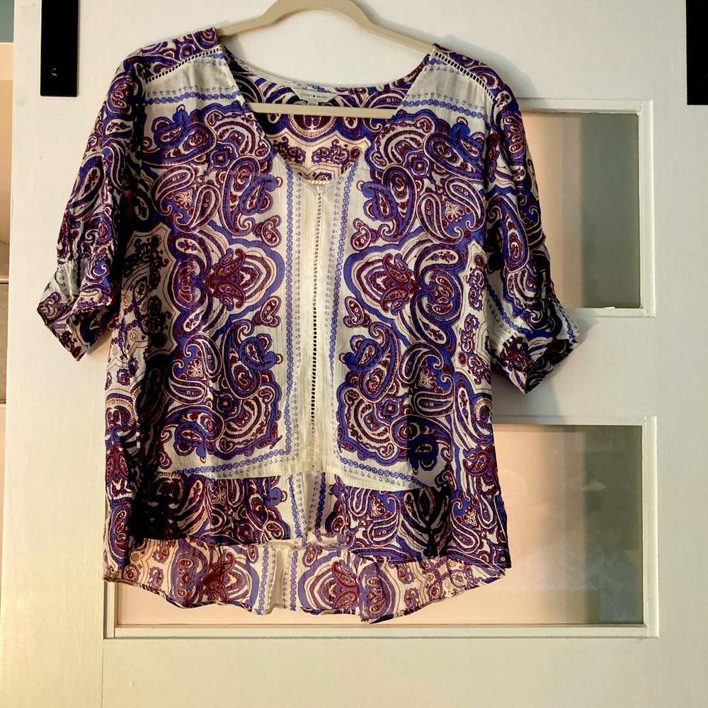 Lucky Brand top. In excellent used condition.